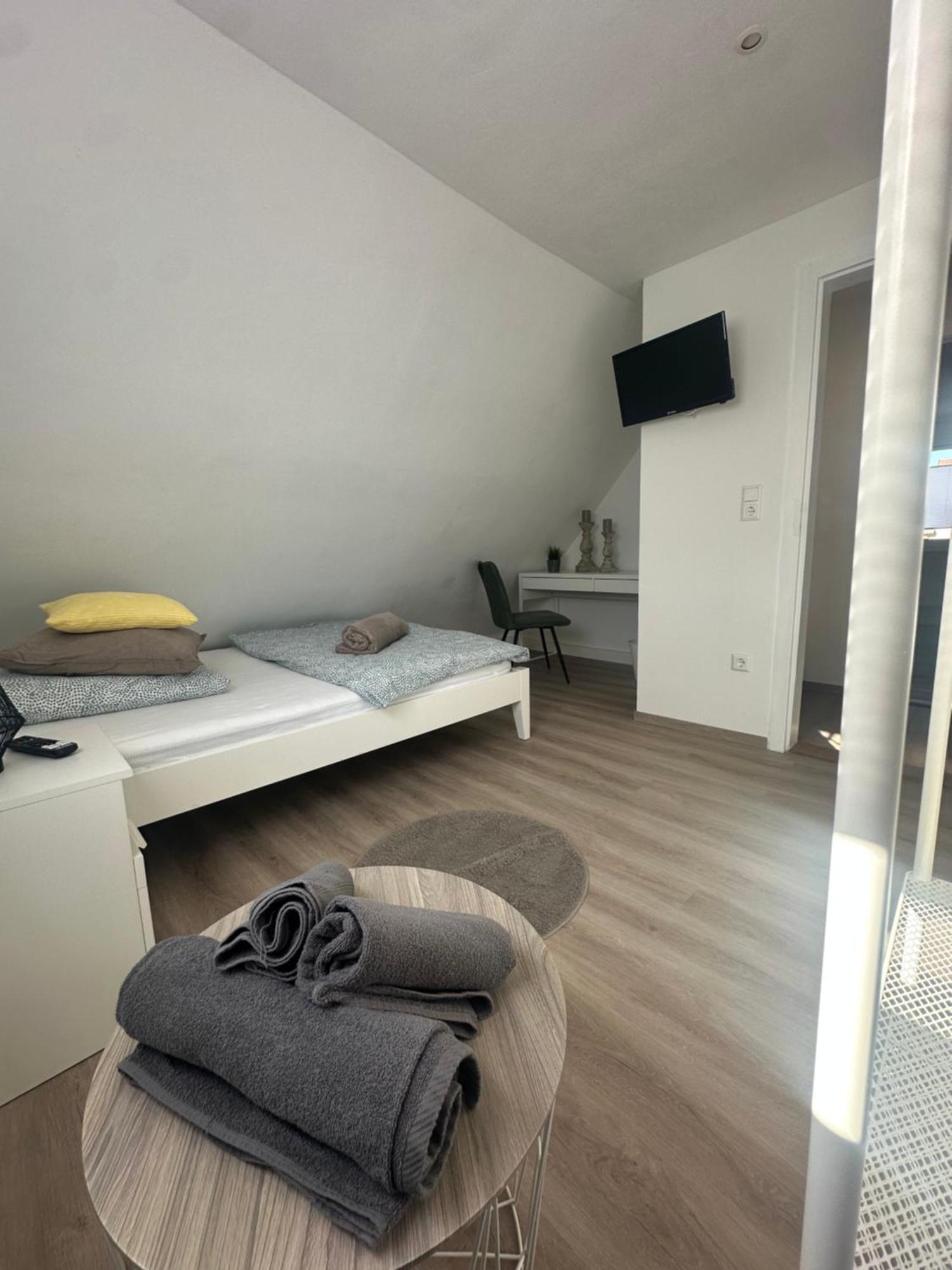 Neckarnest Ferienwohnung Neckarwestheim Экстерьер фото